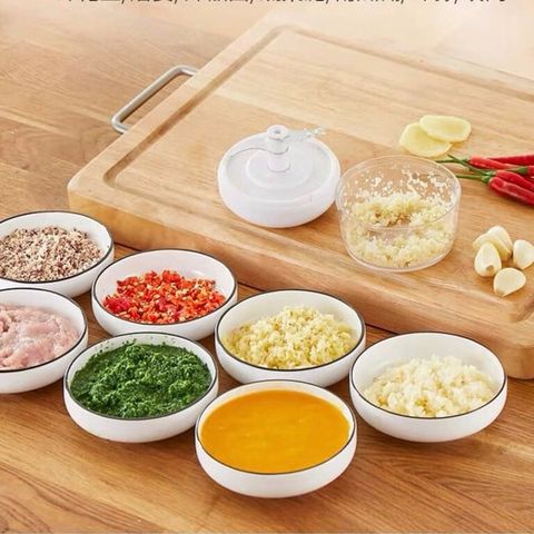 Dụng Cụ Xay Hành Tỏi Ớt Cầm Tay Tiện Lợi Cho Chị Em Nội Trợ [Mẫu Mới]