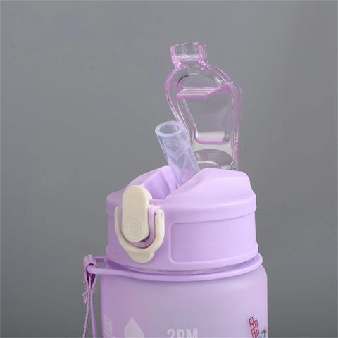Bình Nước 900ML Hottrend Có Vạch Nhắc Nhở Uống Nước Tặng Kèm Ống Hút, Quai Sách và Sticker Dán.