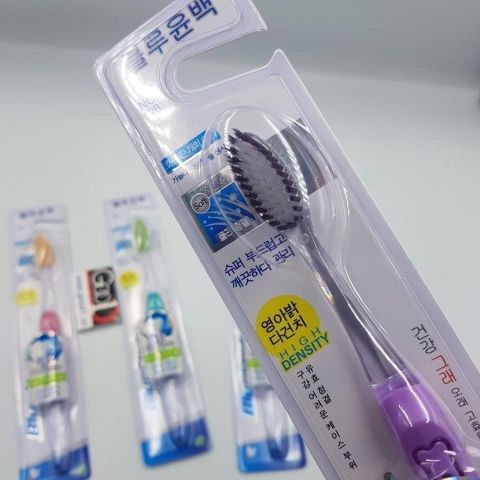 Bàn Chải Đánh Răng Hàn Quốc Sợi Lông 0,01mm Siêu Mềm Mịn Nhiều Màu.