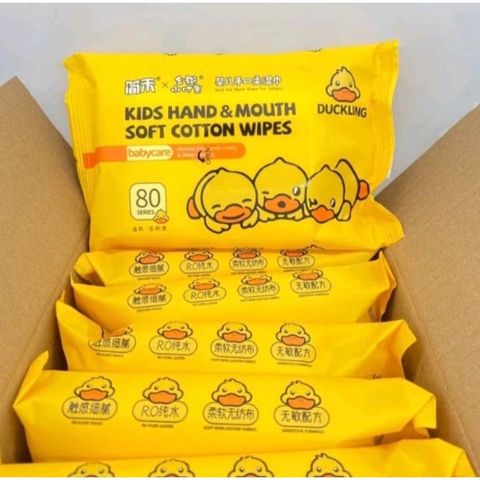 Thùng 10 Gói Khăn Ướt Vịt Vàng Cao Cấp DUCKLING
