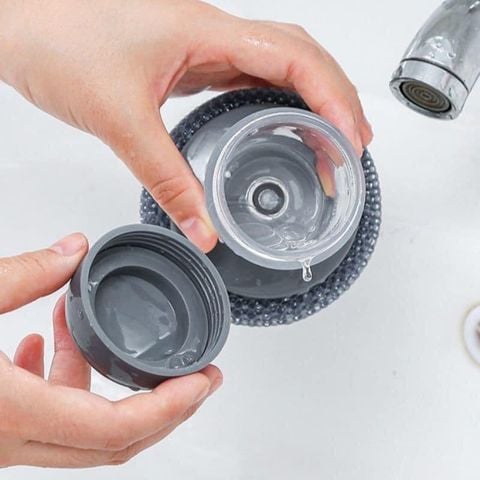 Dụng Cụ Cọ Rửa Xoong Nồi, Rửa Bát Đĩa Có Tay Cầm Kèm Bình Chứa Xà Phòng Tiện Lợi