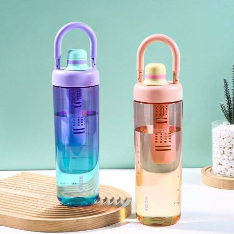 Bình Nước Nhựa 1000ML Có Lõi Ngâm Detox Kèm Quai Sách Đi Dã Ngoại - Thể Thao Tiện Dụng.