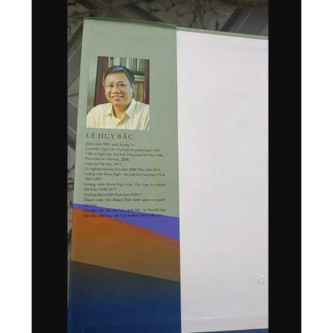Sách Ký hiệu học văn học