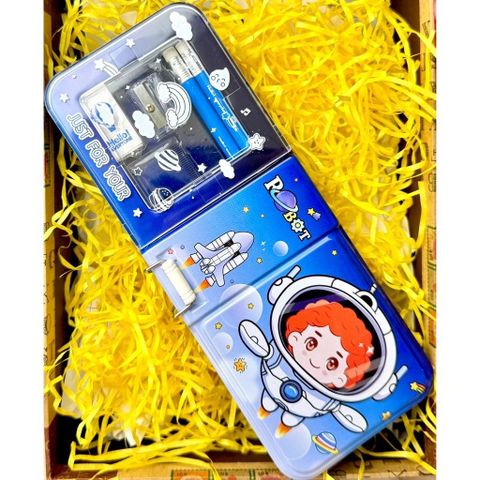 Hộp bút thiếc 2 ngăn có phụ kiện (gôm + thước + bút chì) (648/649-40)