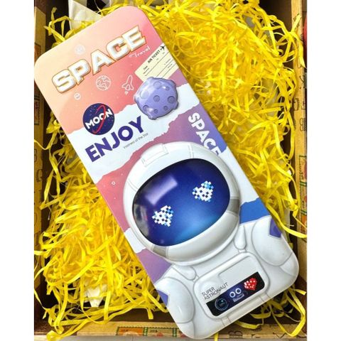 Hộp bút thiếc Phi hành gia MOON (728-40)