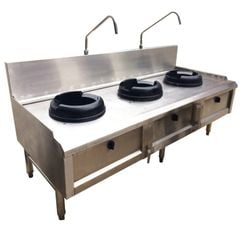 Bếp Á 3 họng có vòi nước có bầu nước