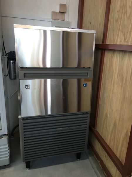 Máy làm đá viên Hoshizaki IM-130A