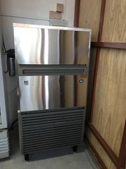 Máy làm đá viên Hoshizaki IM-130A
