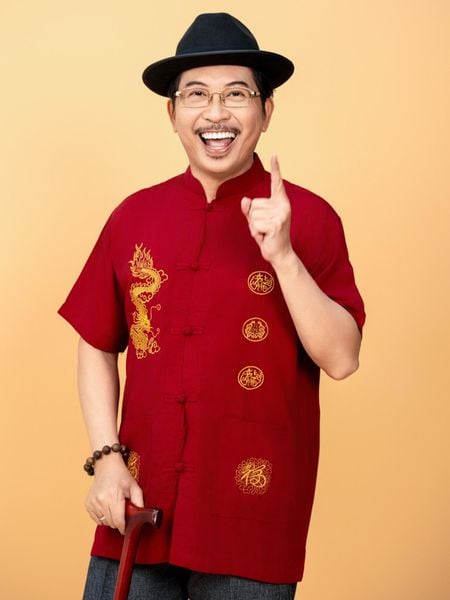 Áo sơ mi cổ trụ trung niên nam THÁI KHANG vải Đũi mịn thiêu rồng ATK10