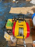  Máy tời điện Fuki 230kg 