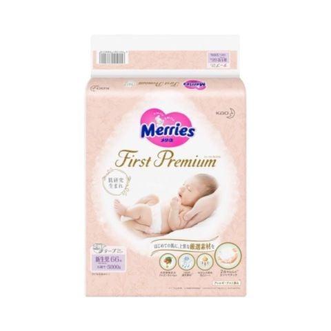Bỉm dán Merries First Premium NB66 (cho bé dưới 5kg)