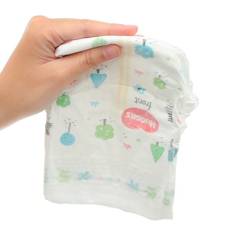 Tã quần Huggies Platinum nature made siêu cao cấp size M 58 miếng (6 - 11 kg)