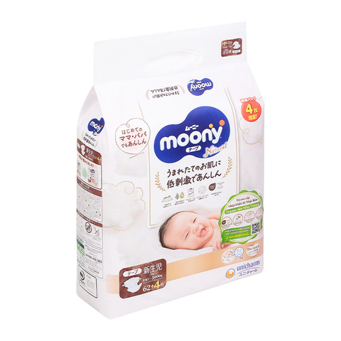 Tã dán Moony Natural size NB 62+4 miếng (Dưới 5 kg)