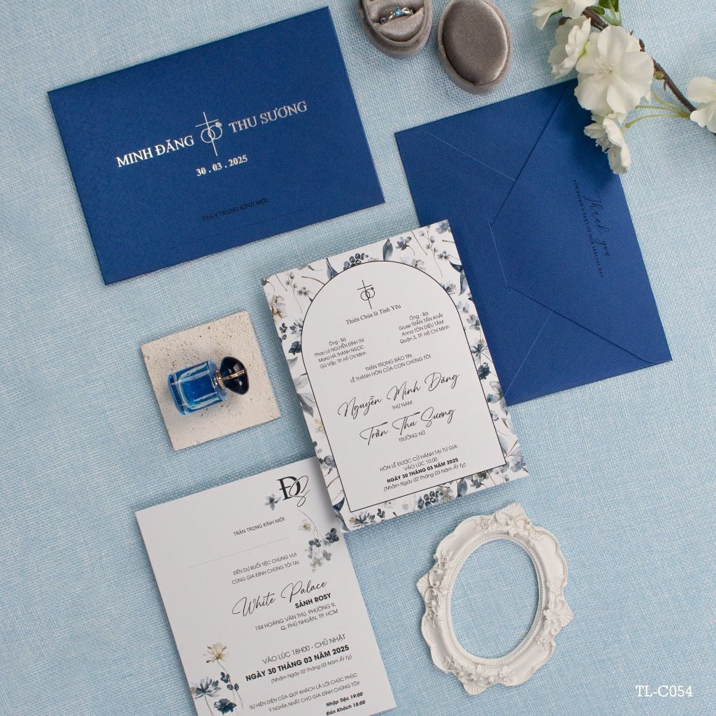 Thiệp Cưới Navy Blue Bản Giao Hưởng Tình Yêu Sang Trọng - TL-C054