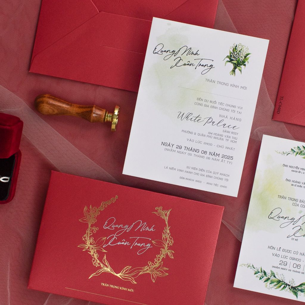 Thiệp cưới phong cách tân cổ điển với sắc đỏ và ép kim sang trọng - TL-C048D