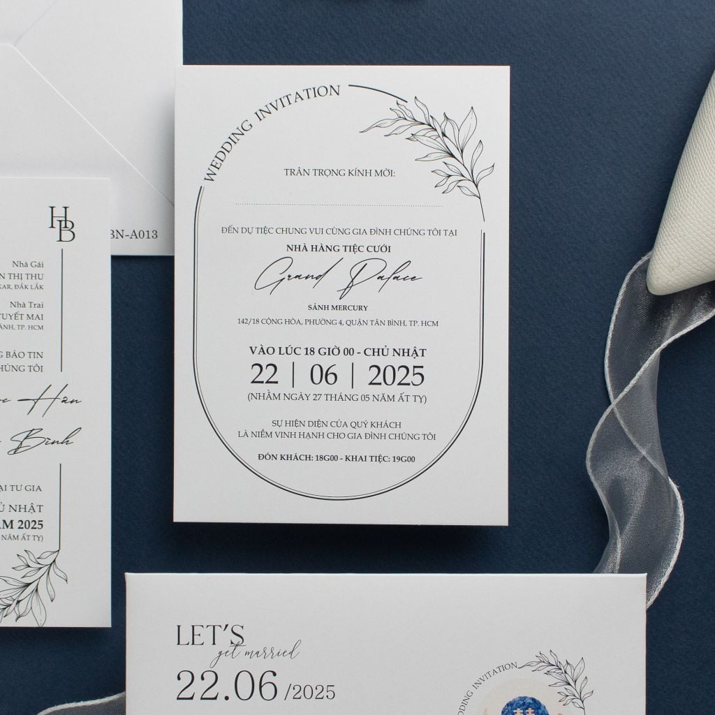 Thiệp Cưới Chibi Gói Trọn Tình Yêu Thuần Khiết - BN-A013