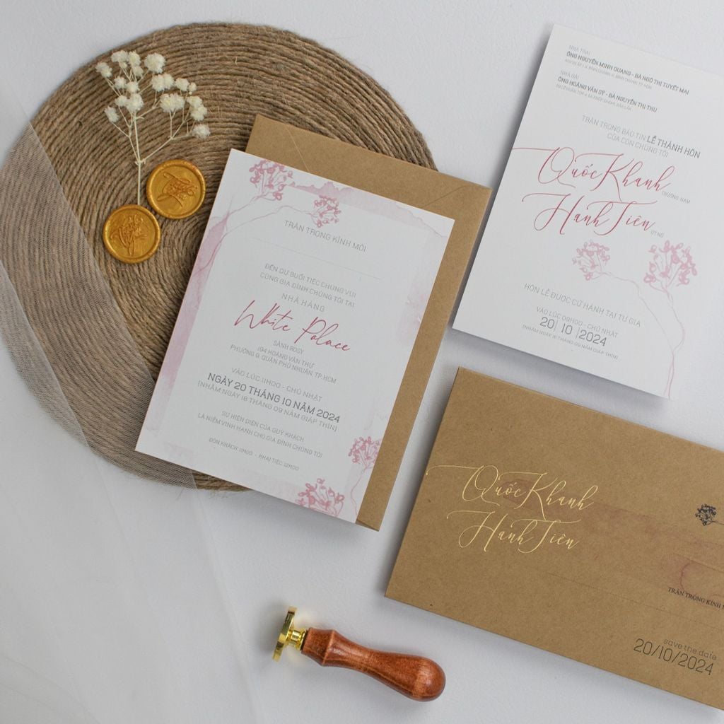 Thiệp Cưới Giấy Kraft Rustic Chạm Nhẹ Sắc Hồng - TL-C002