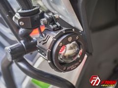 Đèn trợ sáng Future Eyes F20-P chính hãng
