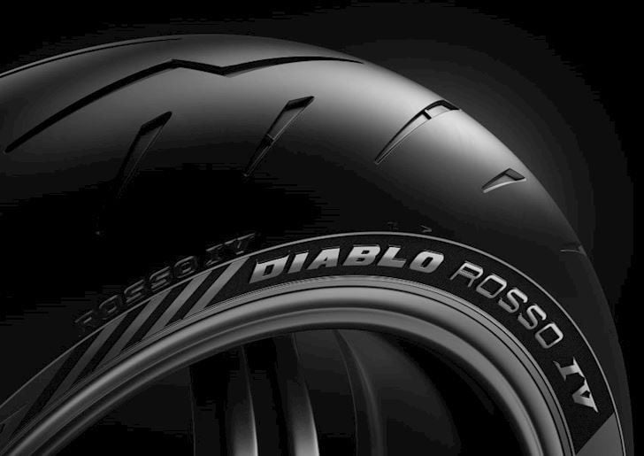 Lốp Pirelli Diablo Rosso 4 chính hãng