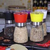  Lọ thuỷ tinh xay tiêu nắp nhựa 