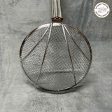  Chao mắt cáo công nghiệp dùng để vớt đồ chiên, rán, luộc 
