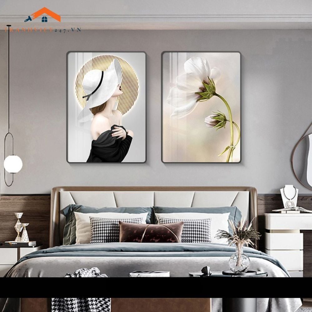 Bộ 2 Tranh Treo Tường Phòng Ngủ Hiện Đại Lông Vũ và Phụ Nữ Sang Trọng