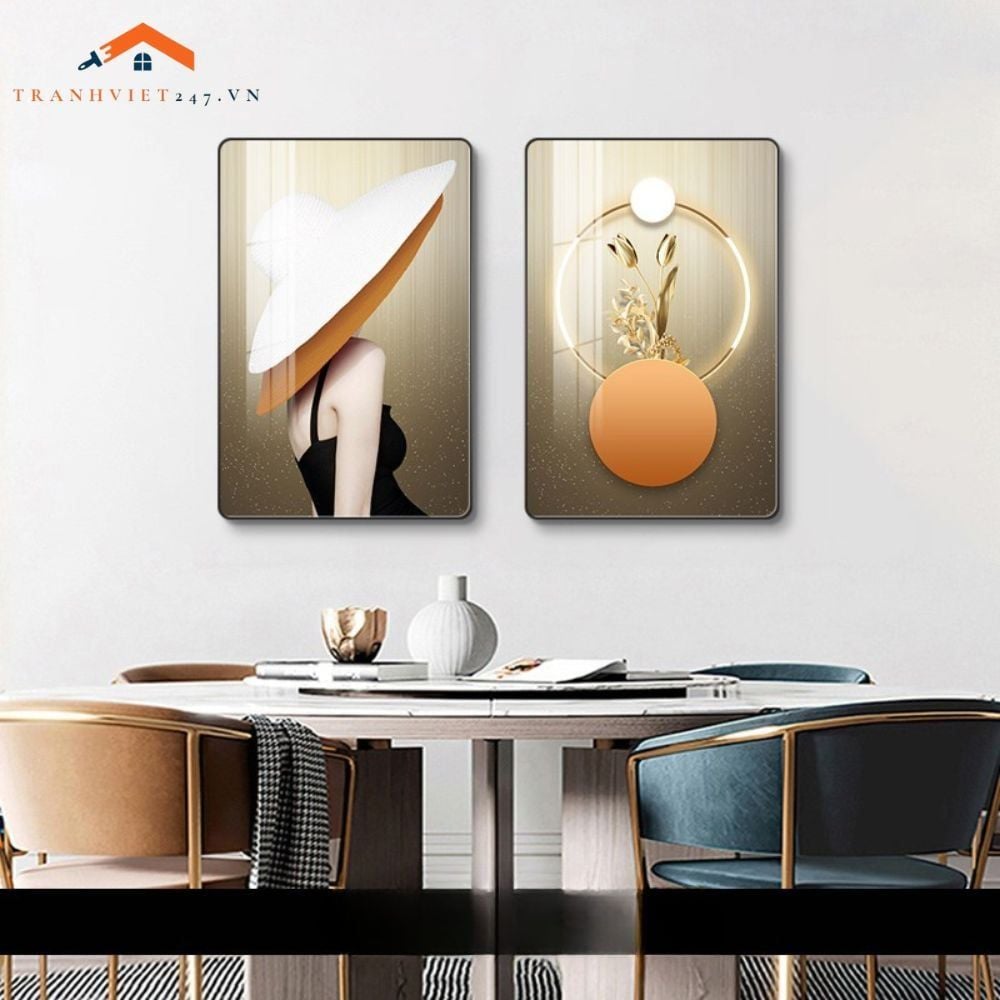Bộ 2 Tranh Treo Tường Phòng Ngủ Hiện Đại Lông Vũ và Phụ Nữ Sang Trọng