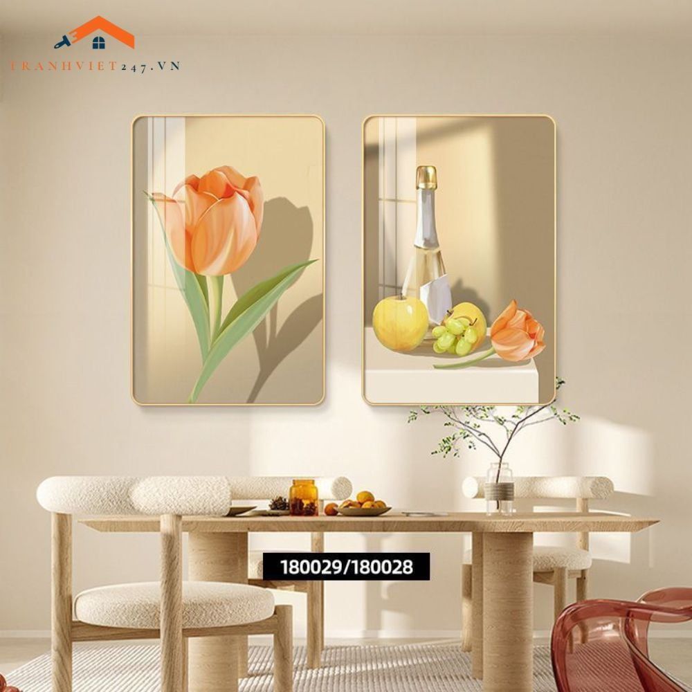 Tranh Trang Trí Nội Thất Hiện Đại Hoa Tulip và Rượu Vang - Bộ 2 Bức