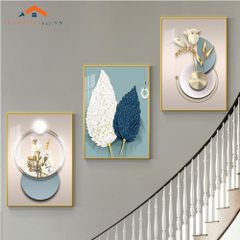 Bộ Tranh Treo Tường Cầu Thang Hiện Đại Cây Vàng Hươu và Phụ Nữ Sang Trọng
