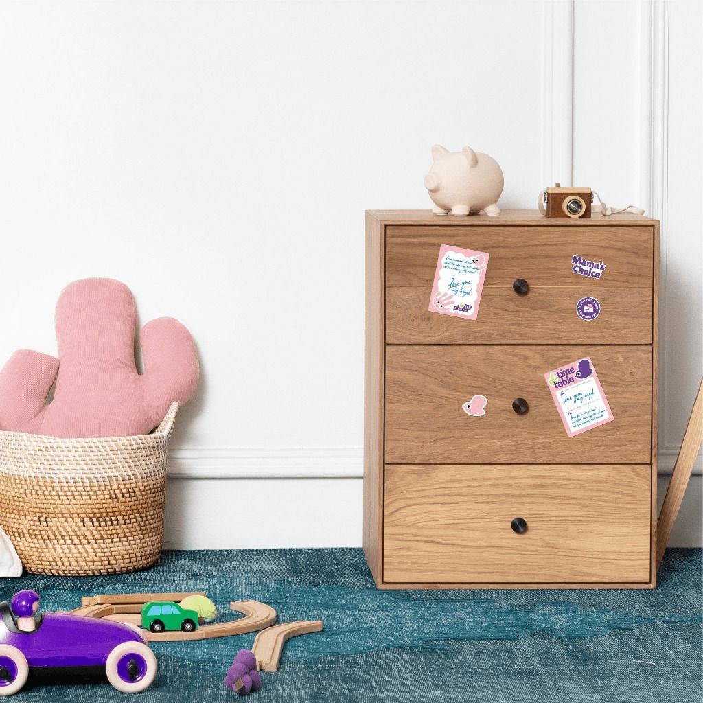 [QUÀ TẶNG ĐỘC QUYỀN] Sticker Dán Mama's Choice, Hình Dán Chống Nước Đáng Yêu Ngộ Nghĩnh, Dùng Trang Trí Đồ Dùng Của Bé