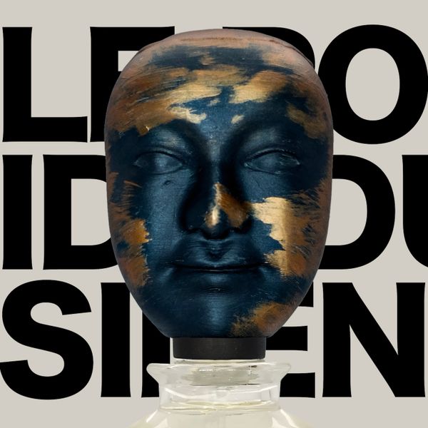 Le poids du silence / The Weight of Silence / by DEX LE