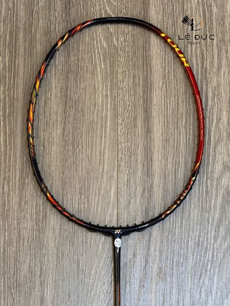 Vợt cầu lông Yonex Astrox 99 Tour Đỏ