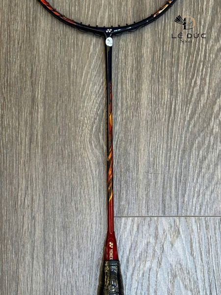 Vợt cầu lông Yonex Astrox 99 Tour Đỏ