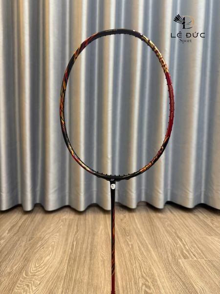 Vợt cầu lông Yonex Astrox 99 Pro Đỏ