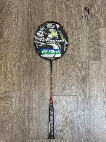 Vợt cầu lông Yonex Astrox 99 Pro Đỏ
