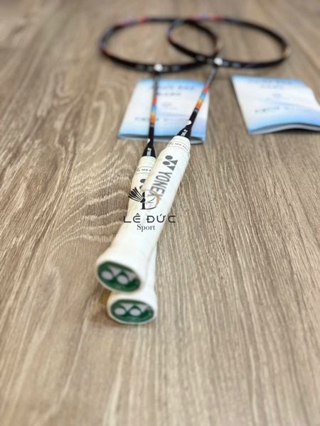 Vợt cầu lông Yonex Nanoflare 700 Pro 2024