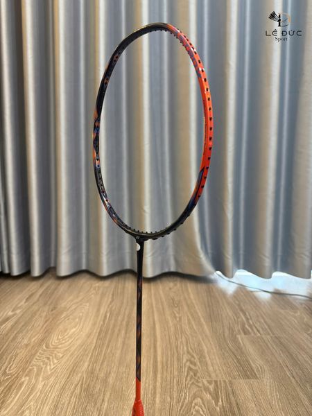 Vợt cầu lông Yonex Astrox 77 Pro