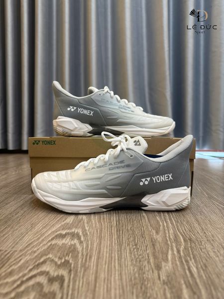 Giày cầu lông Yonex Cascade Drive 2 Trắng Xám