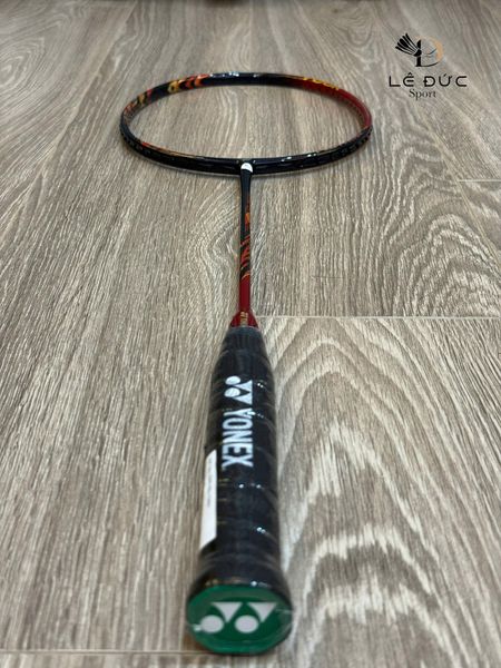 Vợt cầu lông Yonex Astrox 99 Tour Đỏ
