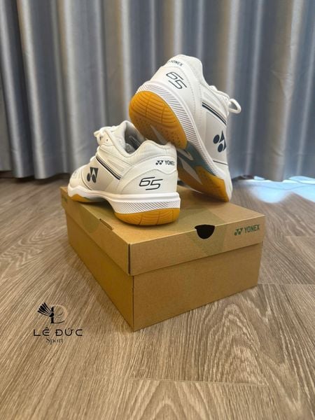 Giày cầu lông Yonex SHB 65Z4 Wide Trắng