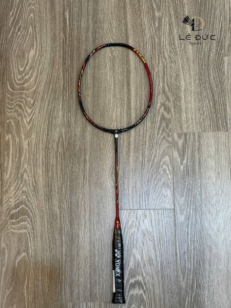 Vợt cầu lông Yonex Astrox 99 Tour Đỏ