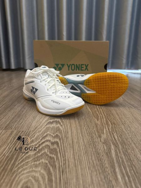 Giày cầu lông Yonex SHB 65Z4 Slim Trắng