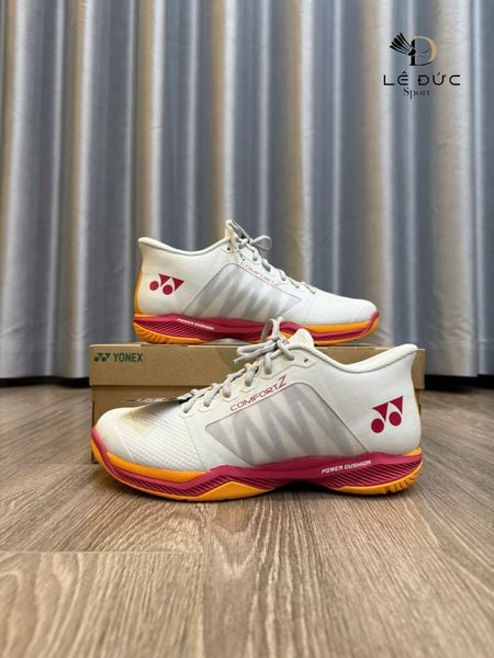 Giày cầu lông Yonex Power Cushion Comfort Z3 Wide (Off White/Red) 2025