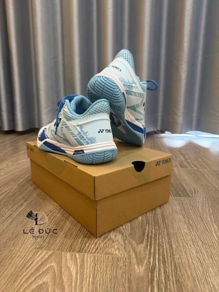 Giày Cầu Lông Yonex Eclipsion Z3 Wide - Light Blue