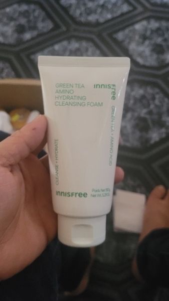 SRM Innisfree Green Tea Amino Hydrating 150g new