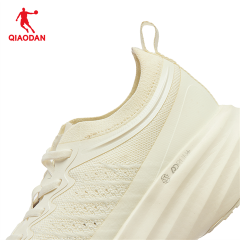 Giày Chạy Bộ Nữ