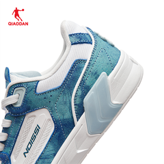 Giày Sneaker Nữ