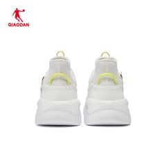 Giày Sneaker Nữ