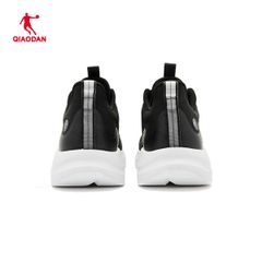 Giày Chạy Bộ Nam