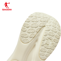 Giày Chạy Bộ Nữ